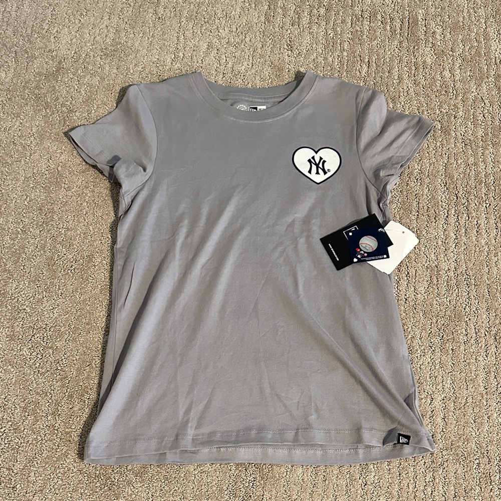 Girls New York Yankees T-shirt